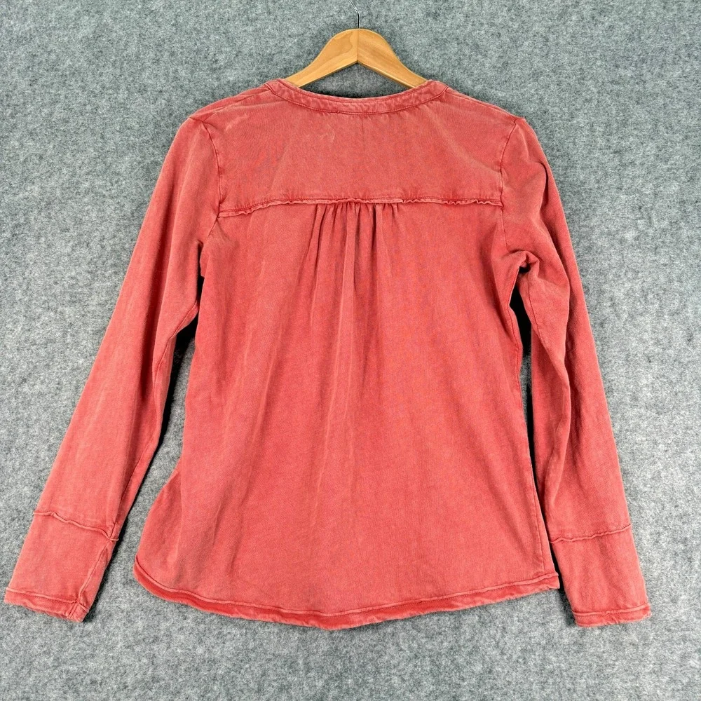 Lucky & Coco Long Sleeve Henley‎ Top Womens S Red Beaded Embroidered Cotton Boho - Picture 2 of 13